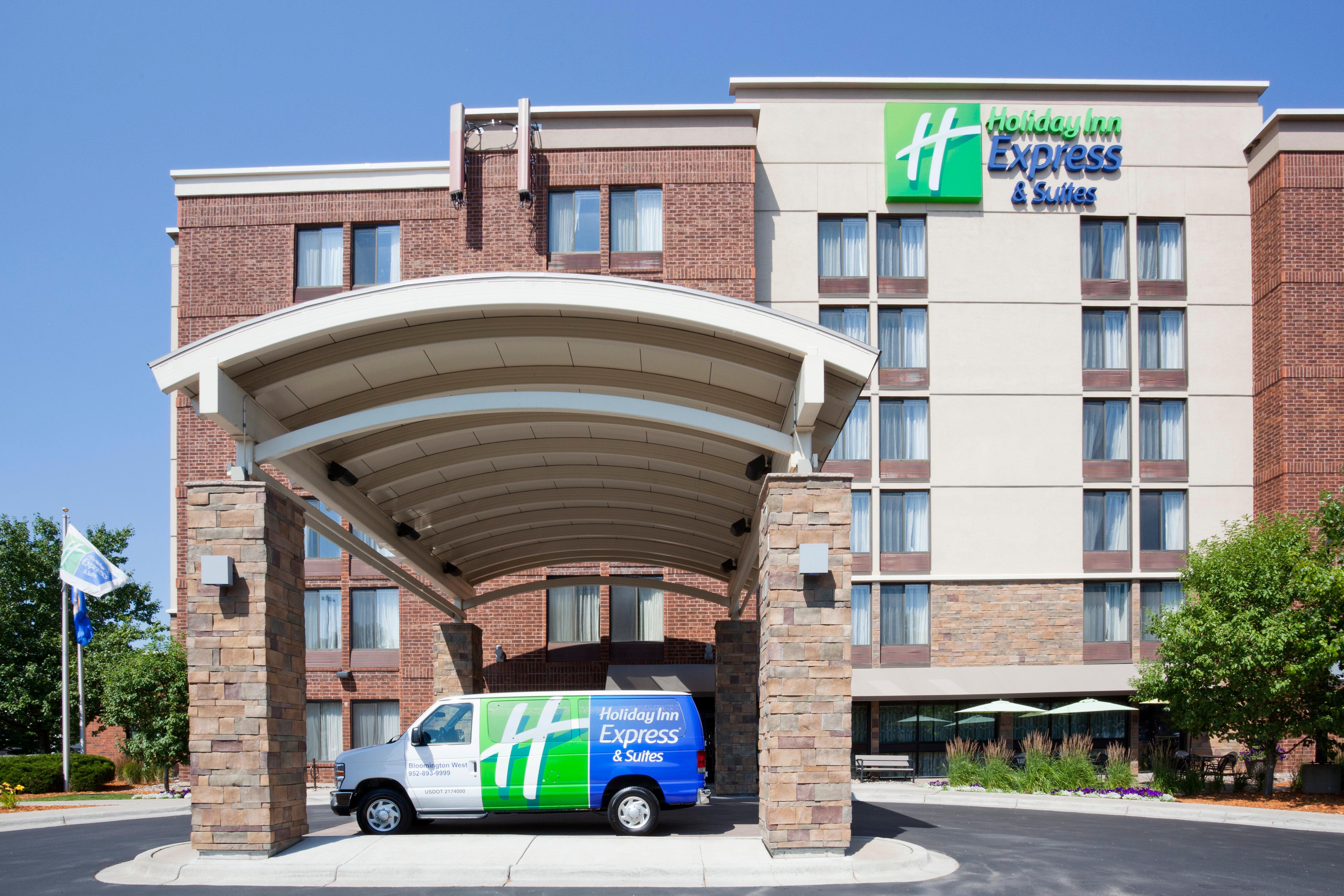 Holiday Inn Express & Suites Bloomington West By Ihg מראה חיצוני תמונה